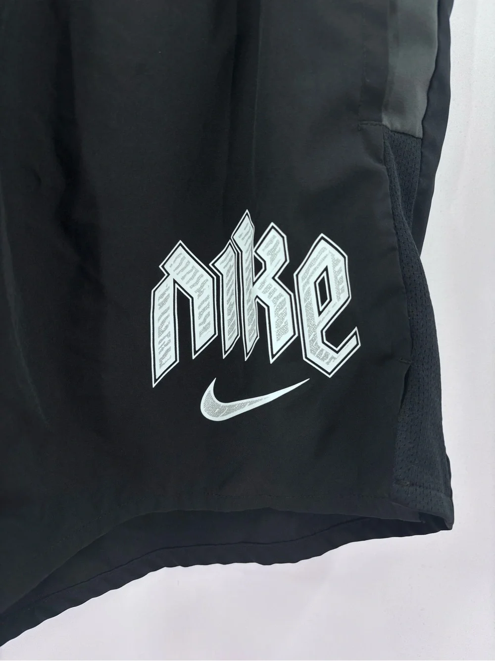 Nike Running Shorts Men’s Size Large